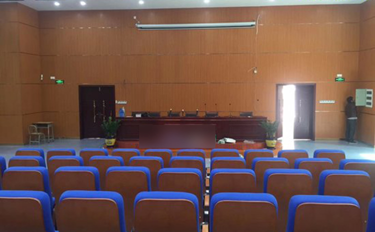 佛山高級中學(xué)報(bào)告廳吸音板工程 佛山高級中學(xué)報(bào)告廳吸音板工程